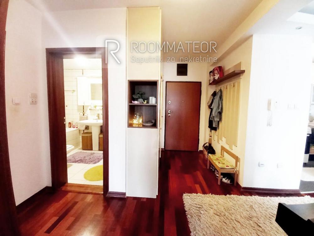 Slika 3 - Trosoban stan na prodaju, 74m2, 240.000€