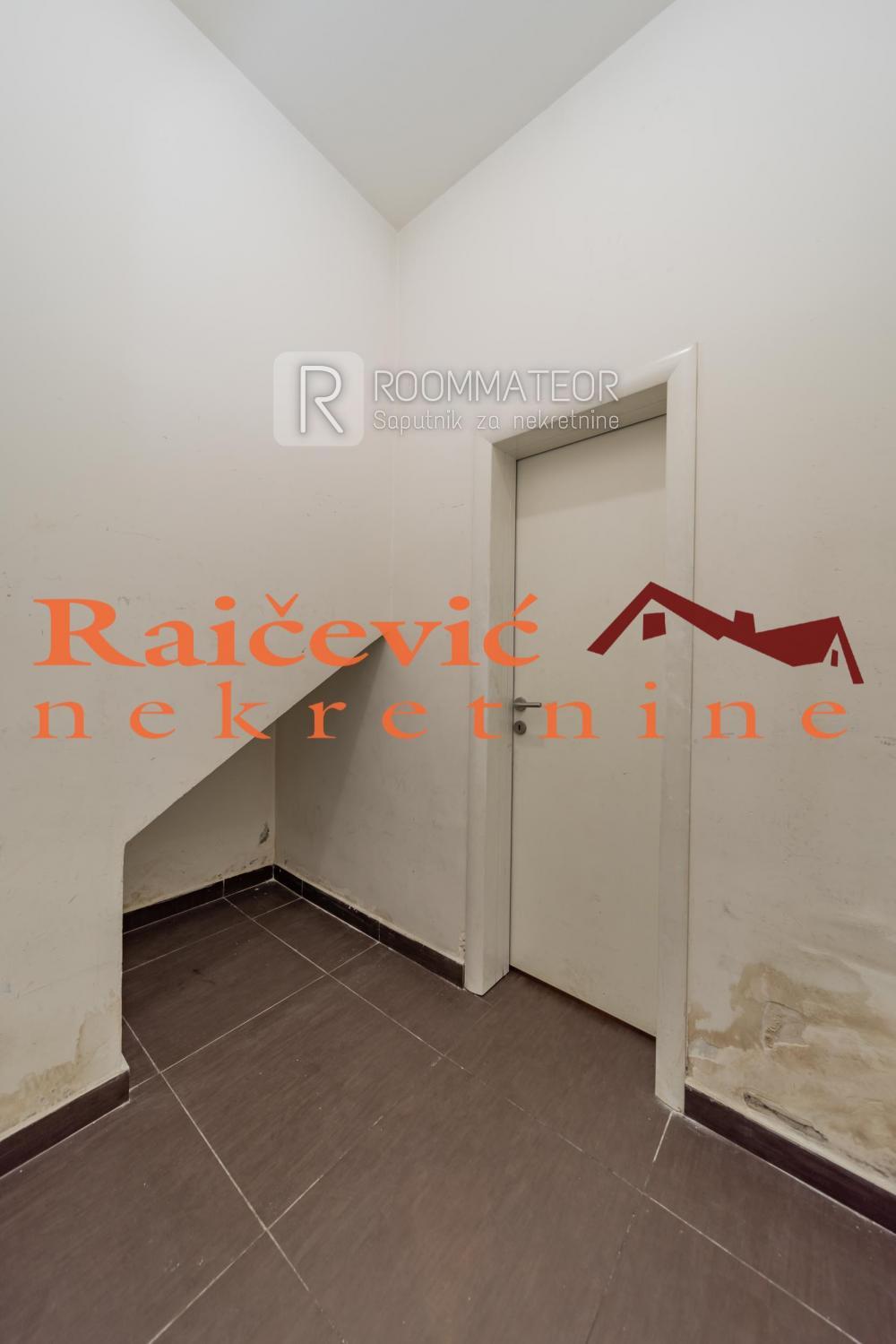 Slika 10 - Dimitrija Tucovica,  Lokal na prodaju, 119m2, 480.000€