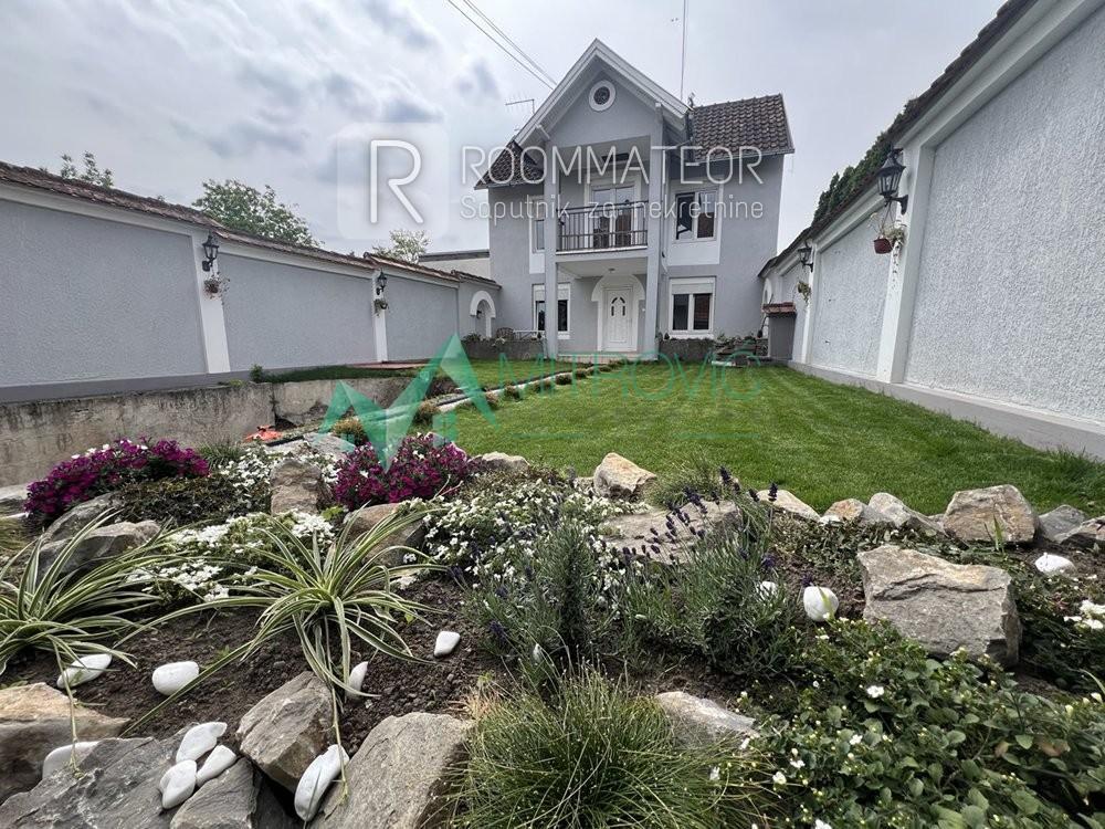 Glavna slika - Kuća na prodaju, 435m2, 670.000€