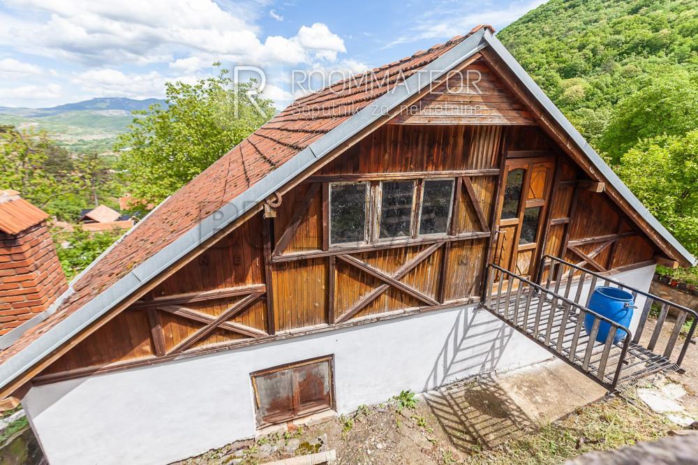 Slika 4 - Sinđelićev trg,  Kuća na prodaju, 129m2, 85.000€