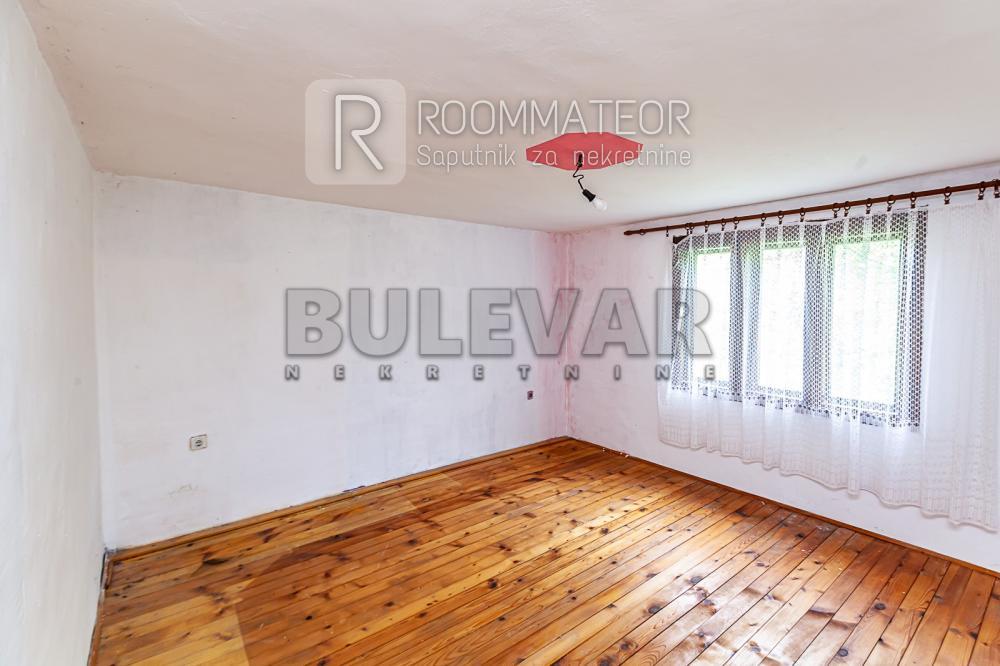Slika 9 - Sinđelićev trg,  Kuća na prodaju, 129m2, 85.000€