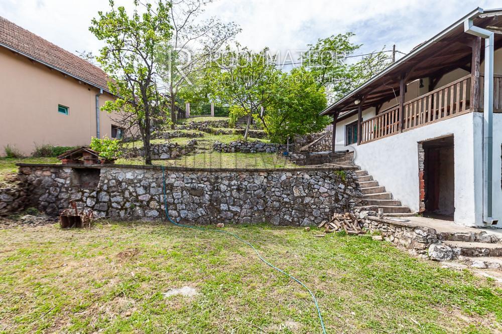 Slika 1 - Sinđelićev trg,  Kuća na prodaju, 129m2, 85.000€