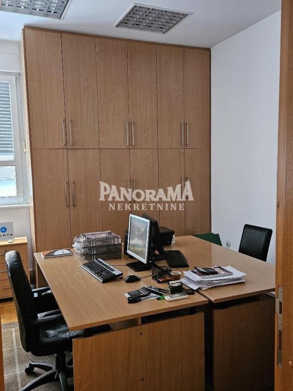 Slika 2 - Ivankovačka,  Lokal za izdavanje, 140m2, 1.950€