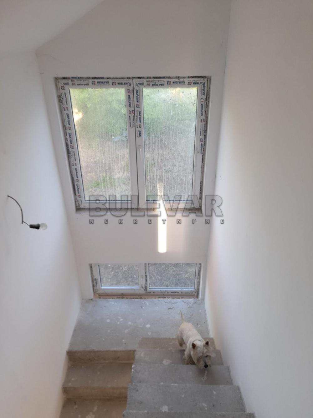 Slika 4 - Kninska,  Kuća na prodaju, 204m2, 180.000€