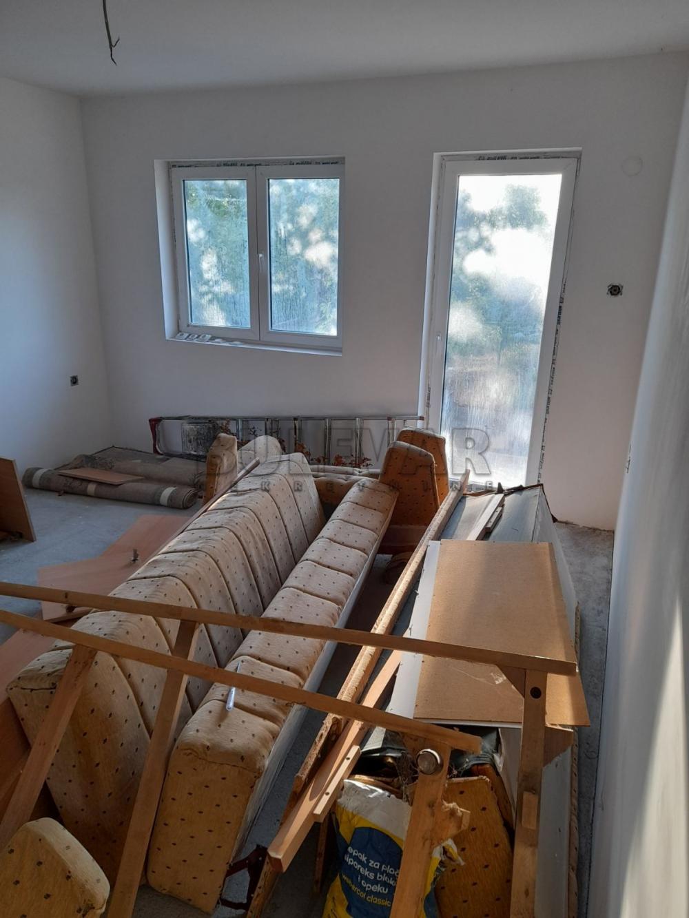 Slika 1 - Kninska,  Kuća na prodaju, 204m2, 180.000€