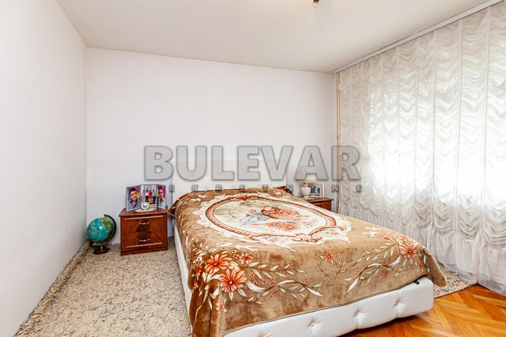 Glavna slika -Branka Krsmanovića, Troiposoban stan na prodaju, 85m2, 143.200€