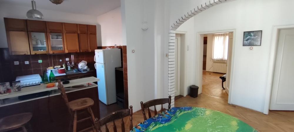 Slika 5 -  Lokal za izdavanje, 90m2, 400€