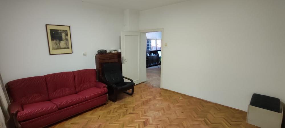 Slika 2 -  Lokal za izdavanje, 90m2, 400€