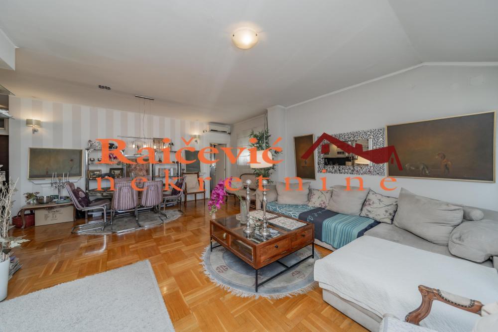 Slika 4 - Strumicka, Trosoban stan na prodaju, 85m2, 269.000€