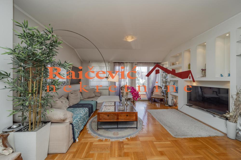 Glavna slika -Strumicka, Trosoban stan na prodaju, 85m2, 269.000€