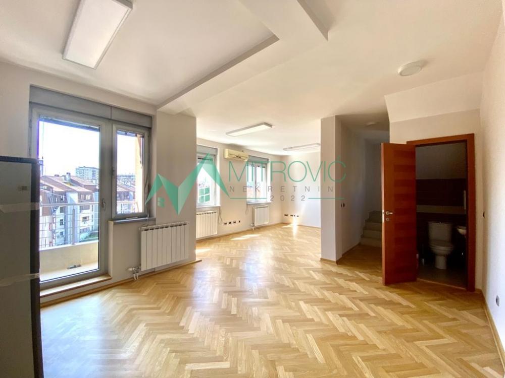 Slika 1 -  Lokal za izdavanje, 182m2, 1.850€