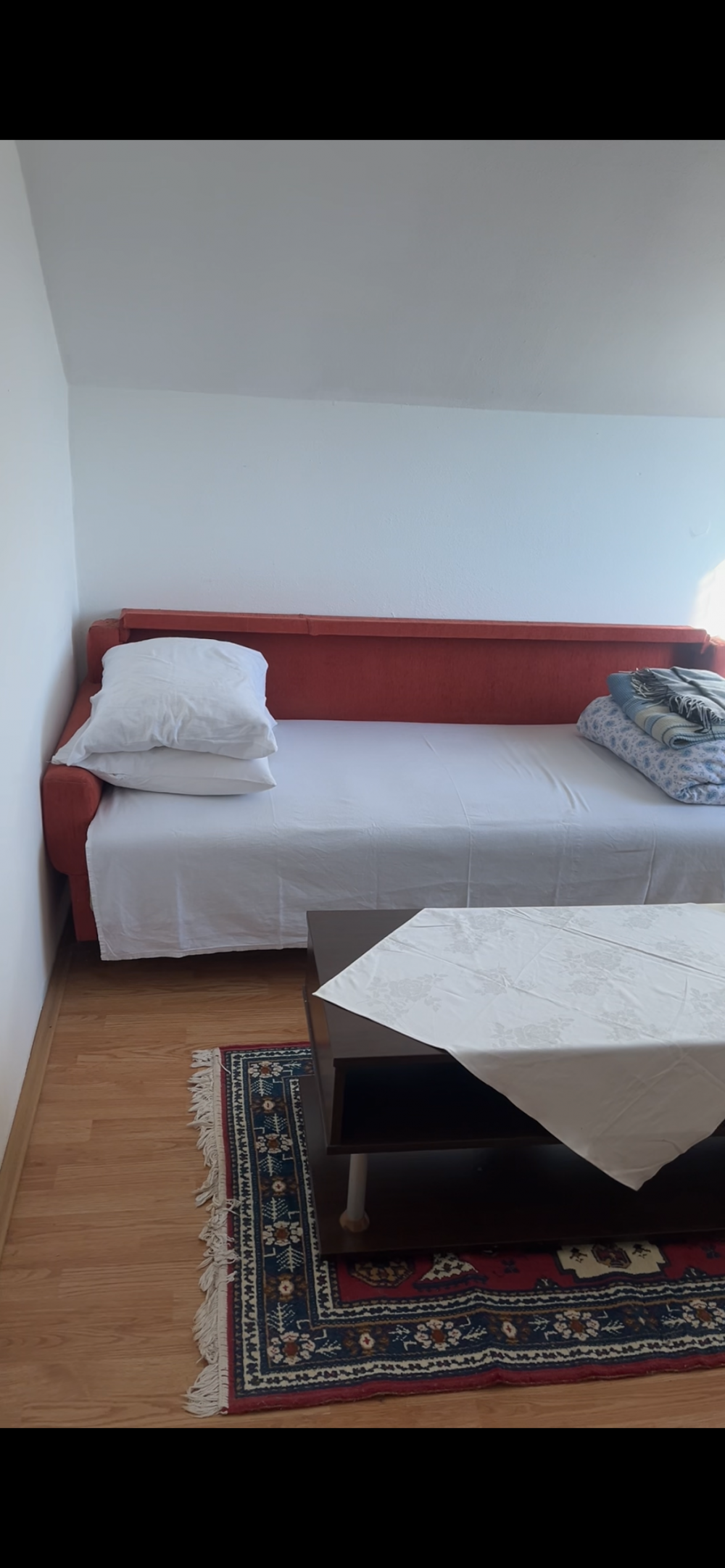 Slika 1 - Vinogradska 126,  Kuća na prodaju, 257m2, 300.000€