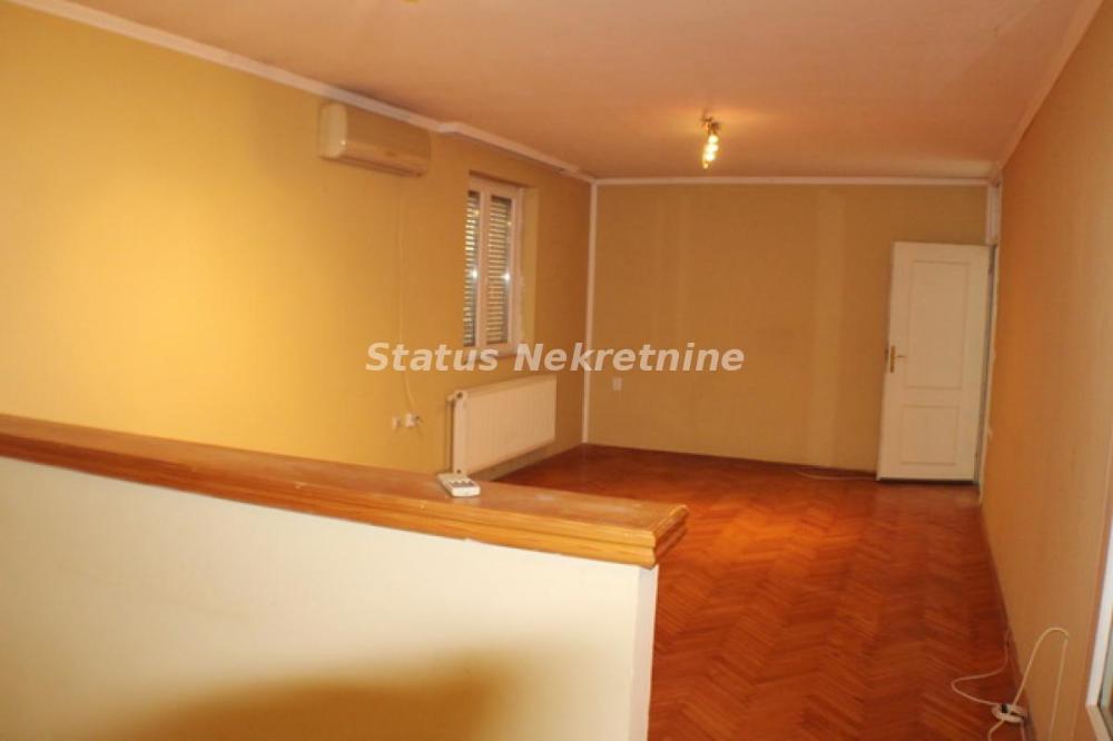 Slika 4 -  Kuća na prodaju, 225m2, 350.000€