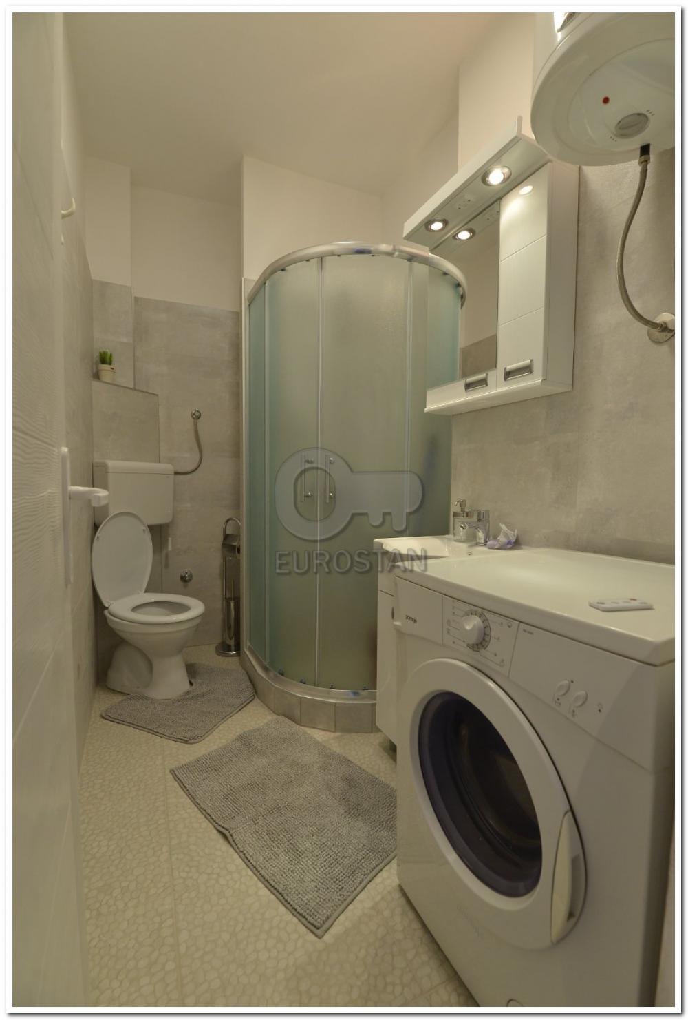 Slika 11 - Požarevačka, Dvosoban stan na prodaju, 48m2, 179.000€