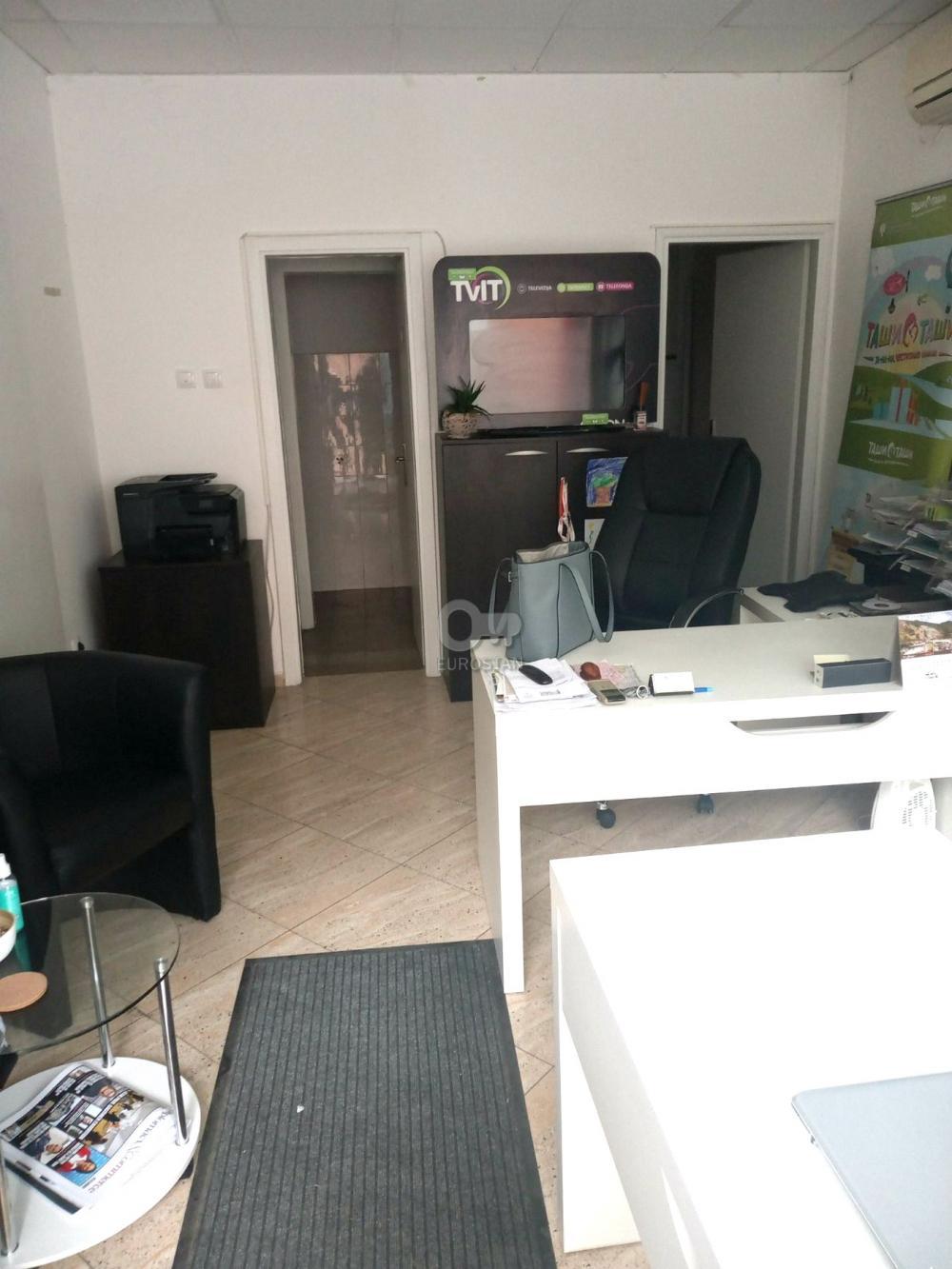 Glavna slika -Stevana Brakusa,  Lokal na prodaju, 68m2, 140.000€