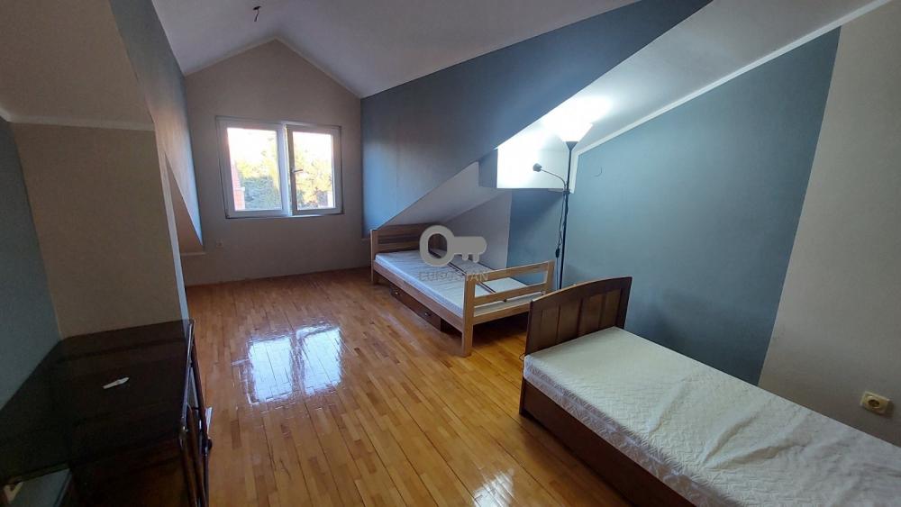 Slika 11 - Ljubice Ivošević-Dimitrov, Petosoban stan za izdavanje, 107m2, 800€