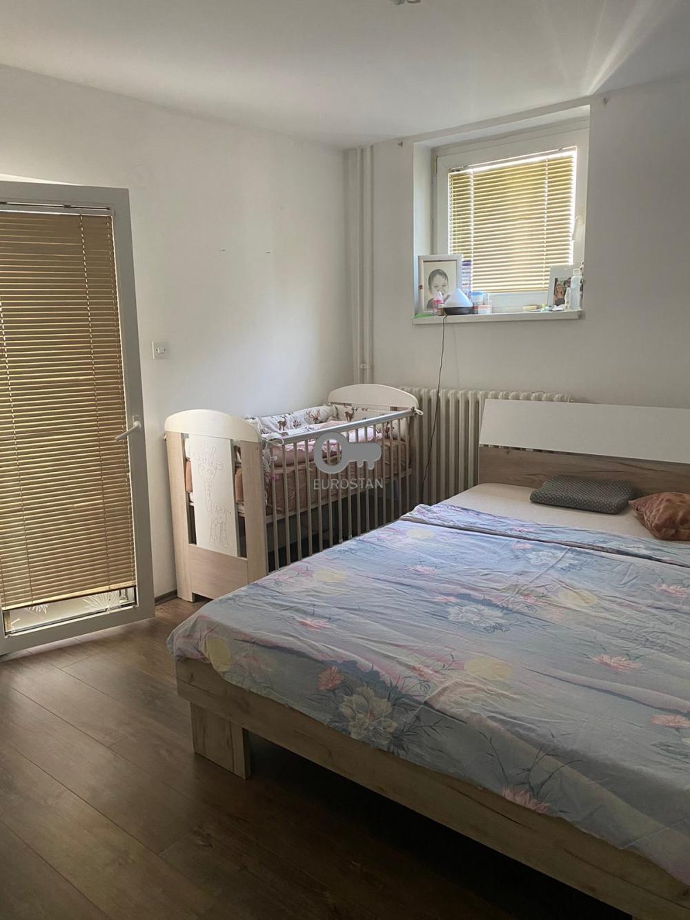 Slika 5 - Luke Vojvodića, Četvorosoban stan na prodaju, 111m2, 229.500€