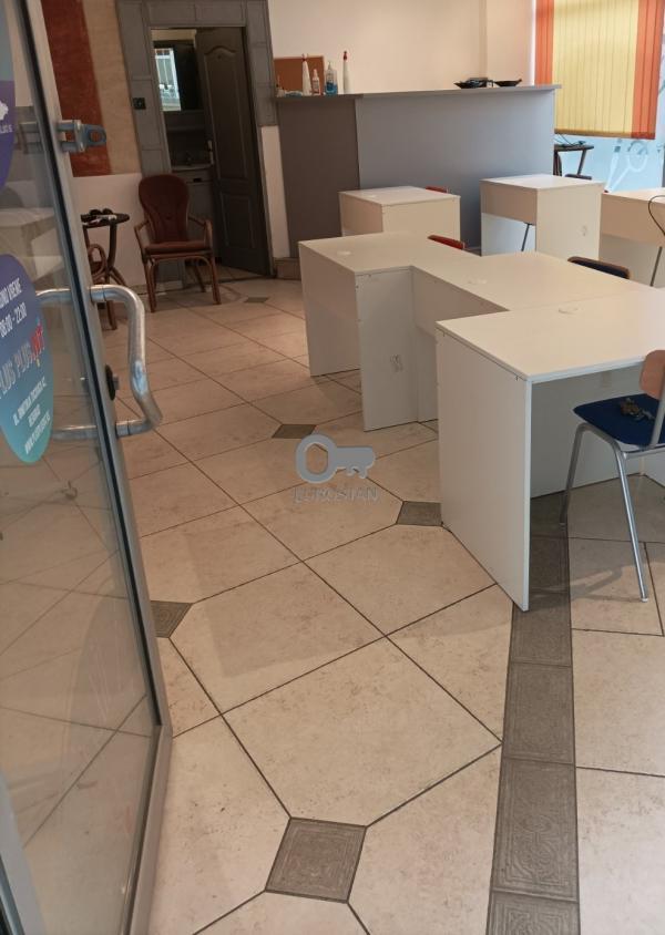 Glavna slika -Pilota Mihaila Petrovića,  Lokal na prodaju, 45m2, 130.000€