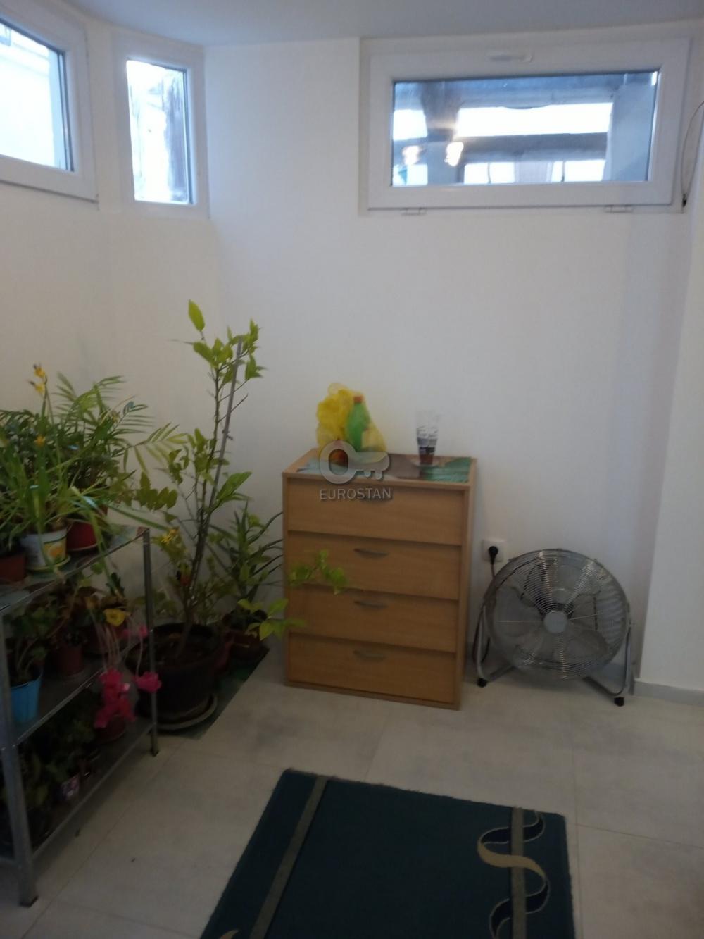 Slika 8 - Tršćanska,  Kuća na prodaju, 96m2, 203.500€