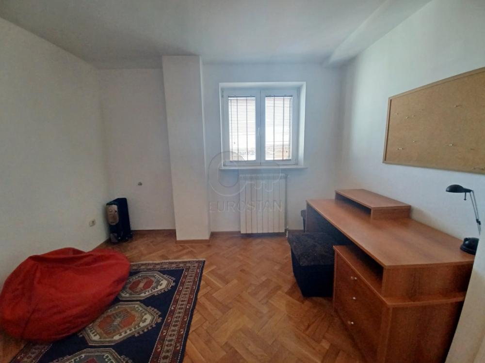 Slika 10 - Bulevar Kralja Aleksandra, Šestosoban stan na prodaju, 220m2, 398.000€