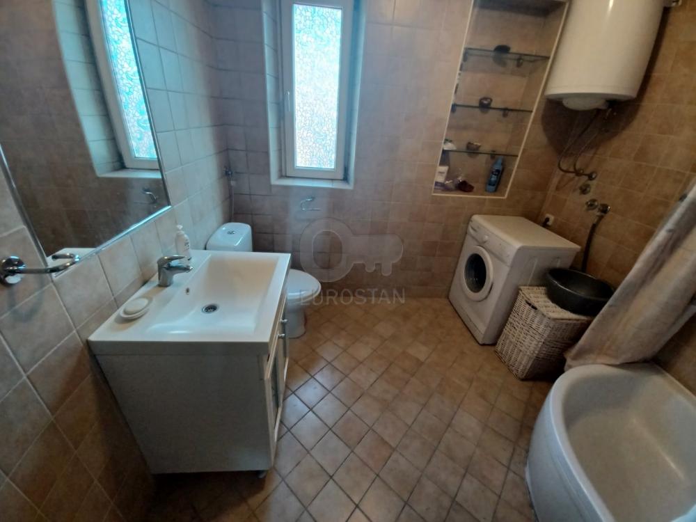 Slika 11 - Bulevar Kralja Aleksandra, Šestosoban stan na prodaju, 220m2, 398.000€