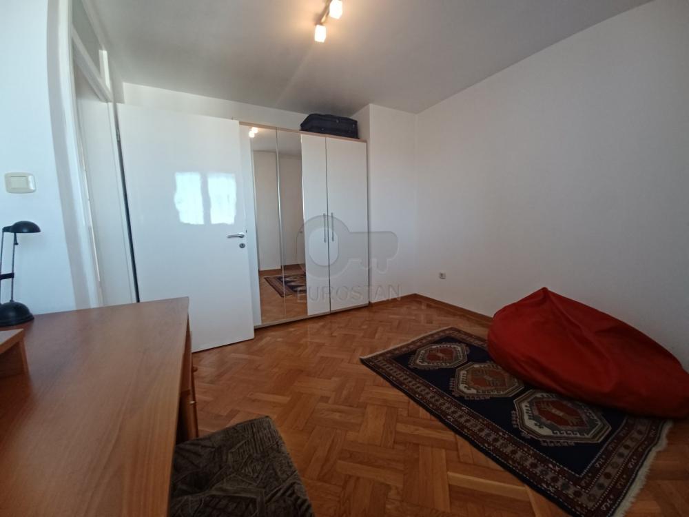 Slika 9 - Bulevar Kralja Aleksandra, Šestosoban stan na prodaju, 220m2, 398.000€