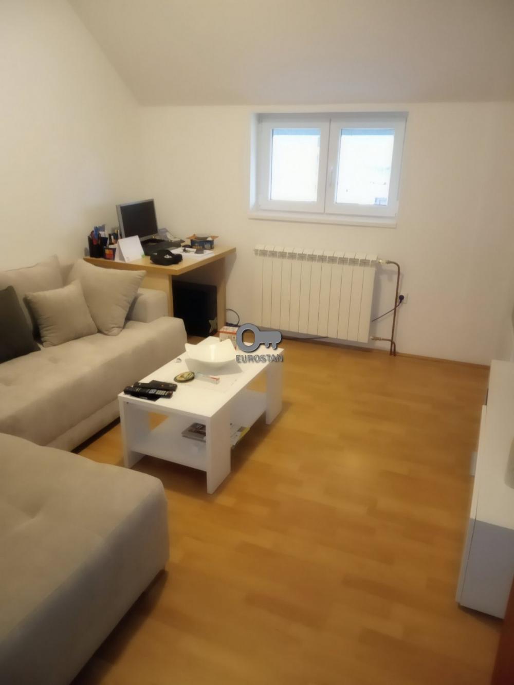 Slika 11 - Mihaila Radosavljevića,  Kuća na prodaju, 448m2, 235.000€