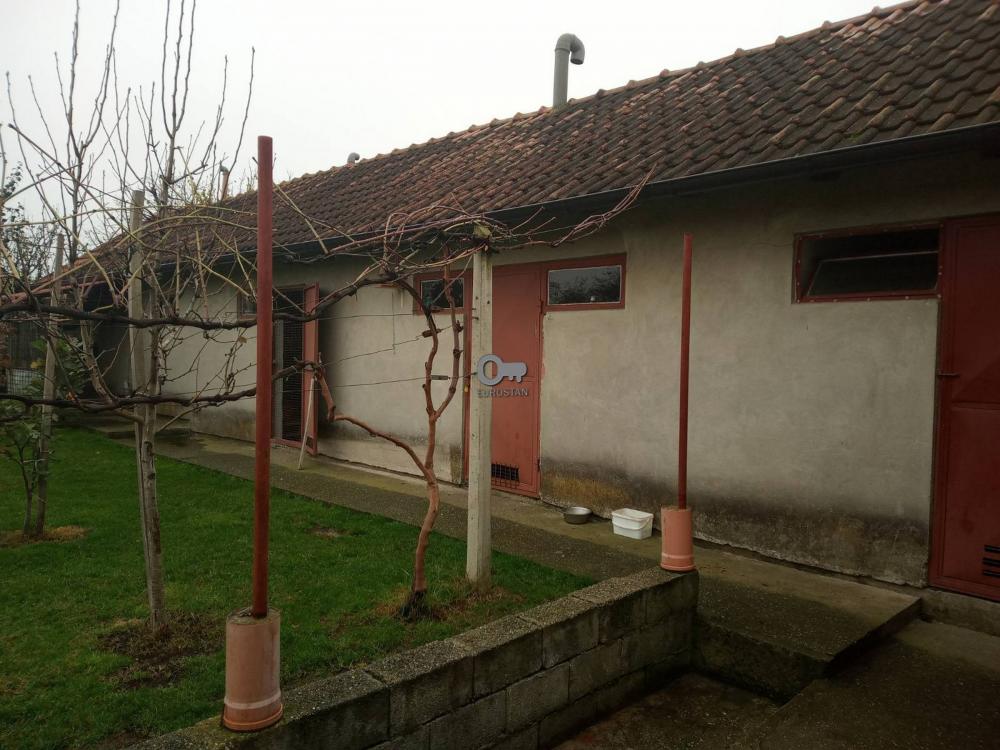 Slika 2 - Mihaila Radosavljevića,  Kuća na prodaju, 448m2, 235.000€