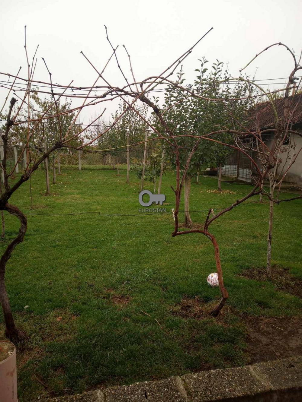 Slika 3 - Mihaila Radosavljevića,  Kuća na prodaju, 448m2, 235.000€