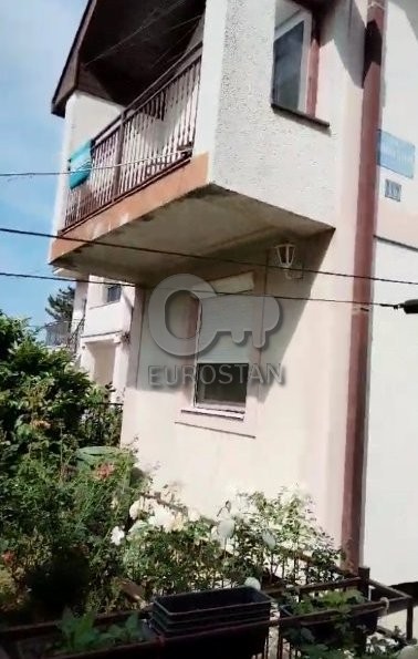 Slika 9 - Milorada Pavića,  Kuća na prodaju, 110m2, 170.000€