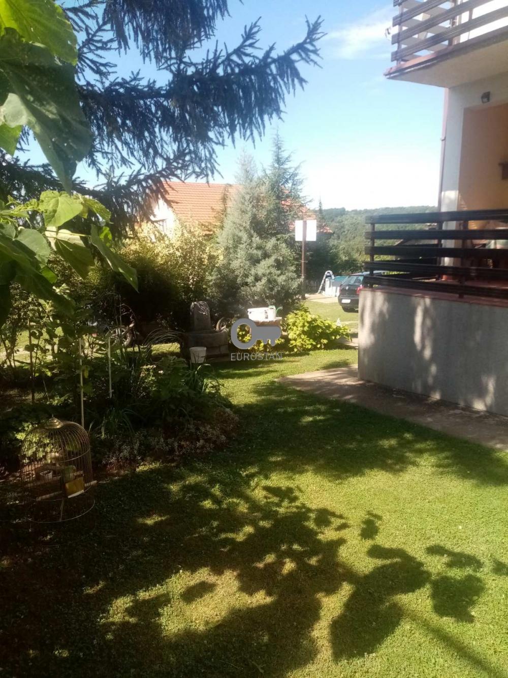 Slika 3 - Branislava Jovanovića,  Kuća na prodaju, 249m2, 270.000€