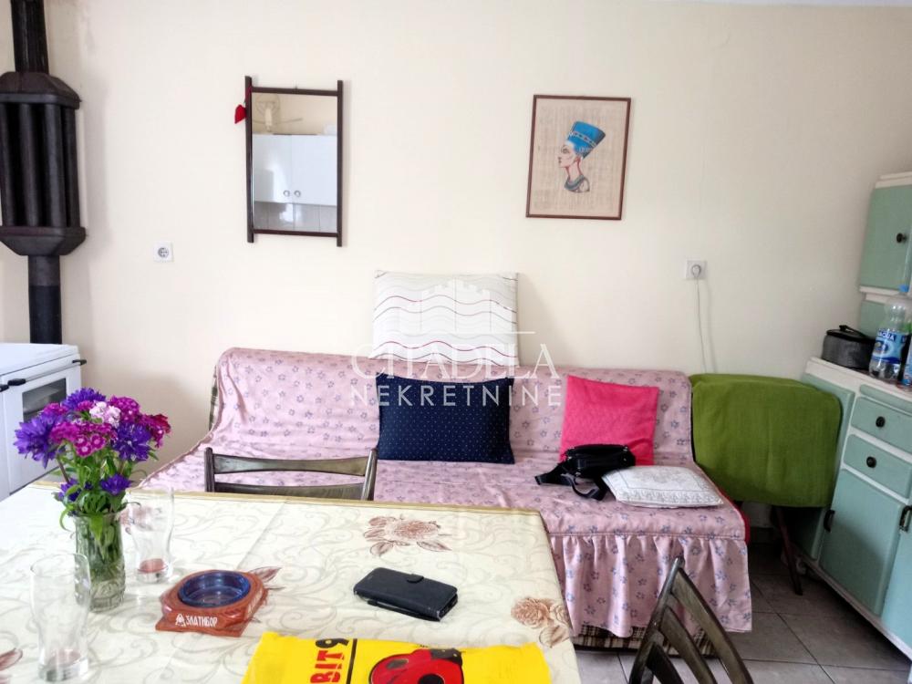 Slika 5 - Tihomira Čolića-Badže,  Kuća na prodaju, 52m2, 38.000€