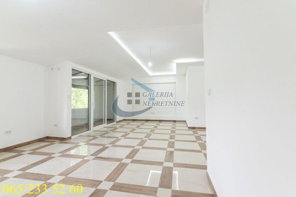 Slika 8 - Miše Vujića, Trosoban stan na prodaju, 68m2, 237.500€