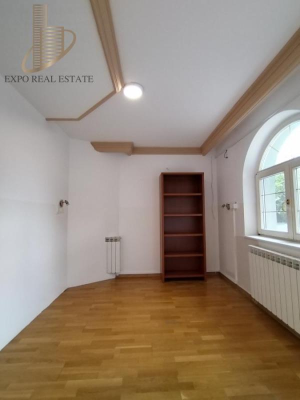 Slika 2 -  Lokal za izdavanje, 750m2, 2.800€
