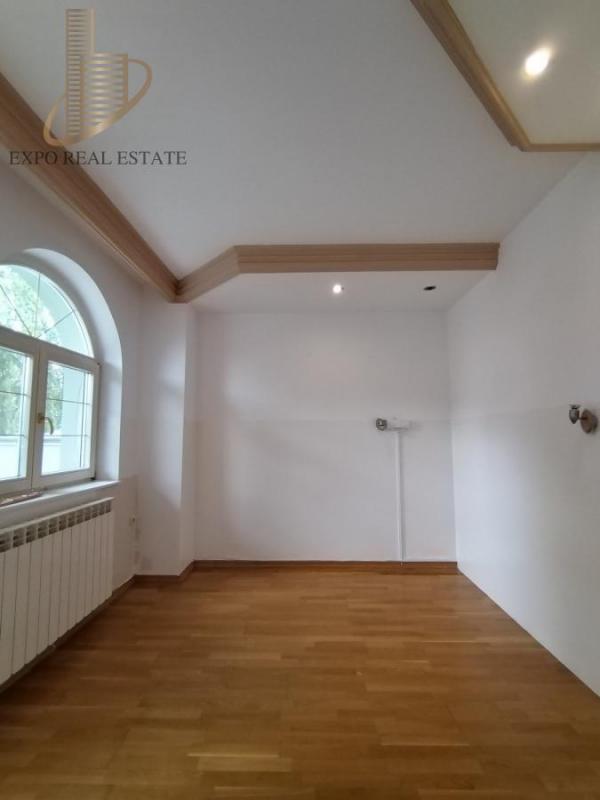 Slika 5 -  Lokal za izdavanje, 750m2, 2.800€