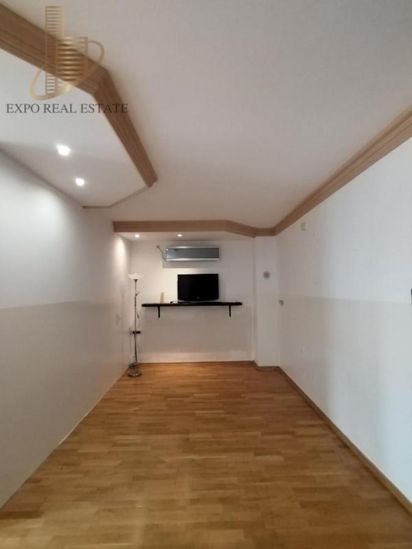 Slika 1 -  Lokal za izdavanje, 750m2, 2.800€