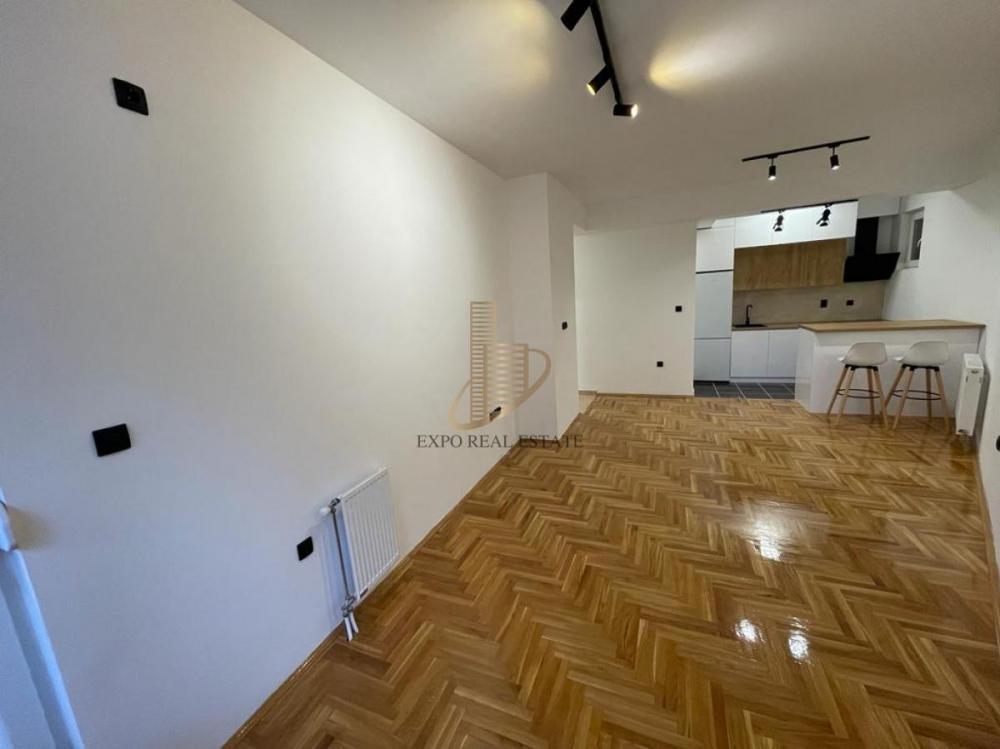 Glavna slika -Jednoiposoban stan na prodaju, 50m2, 140.000€