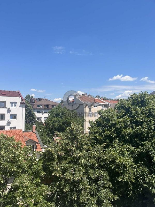 Glavna slika -Strumička, Trosoban stan na prodaju, 85m2, 299.000€