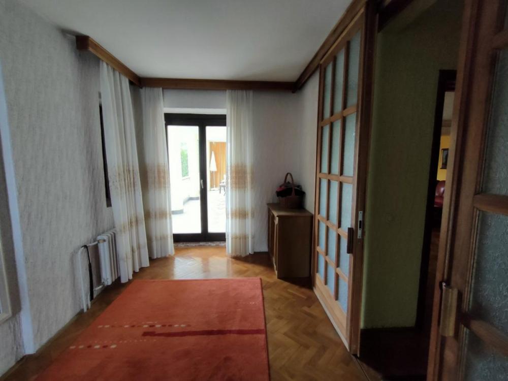 Slika 10 -  Lokal za izdavanje, 950m2, 9.000€