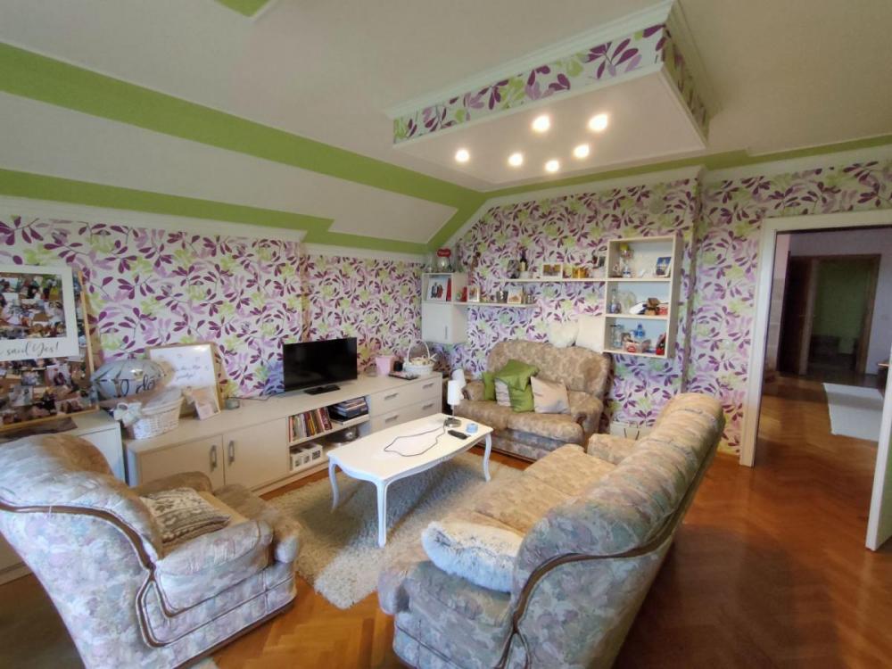 Slika 3 -  Lokal za izdavanje, 950m2, 9.000€