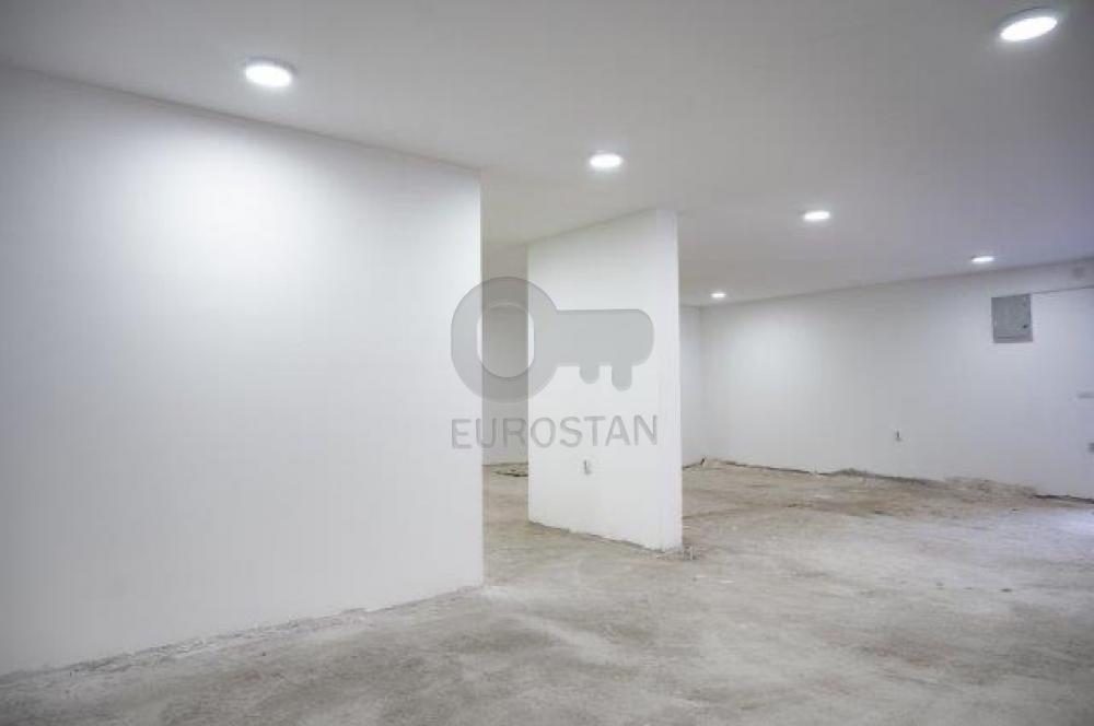 Slika 7 - Duvanjska,  Lokal na prodaju, 164m2, 225.000€