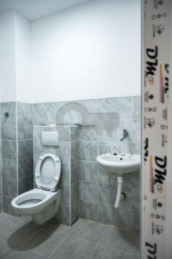 Slika 8 - Duvanjska,  Lokal na prodaju, 164m2, 225.000€