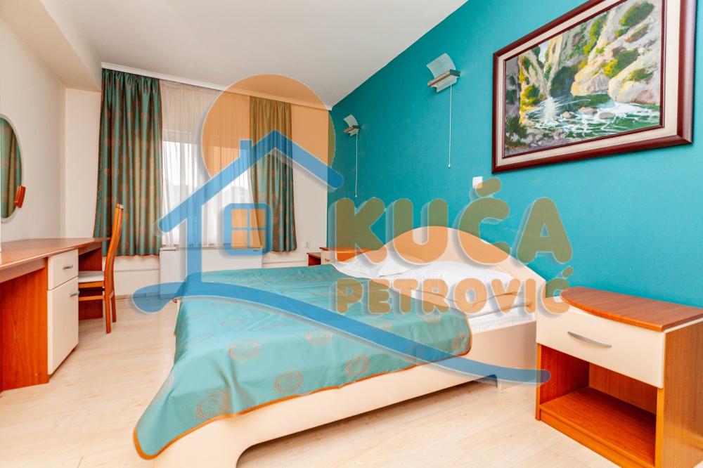 Slika 4 - Kej 29. decembra,  Lokal za izdavanje, 1045m2, 10.450€