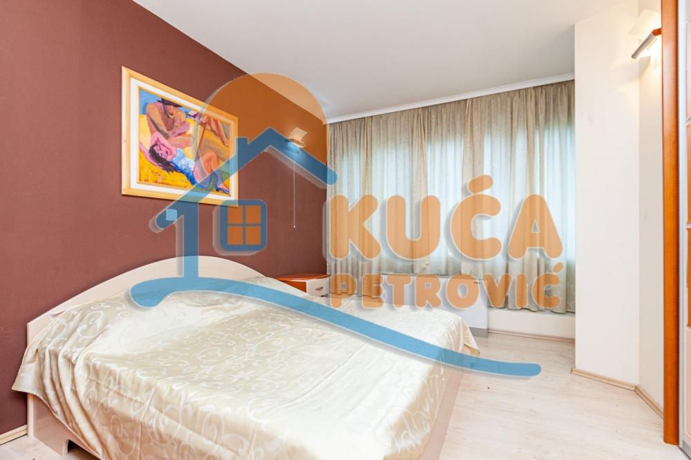 Slika 5 - Kej 29. decembra,  Lokal za izdavanje, 1045m2, 10.450€