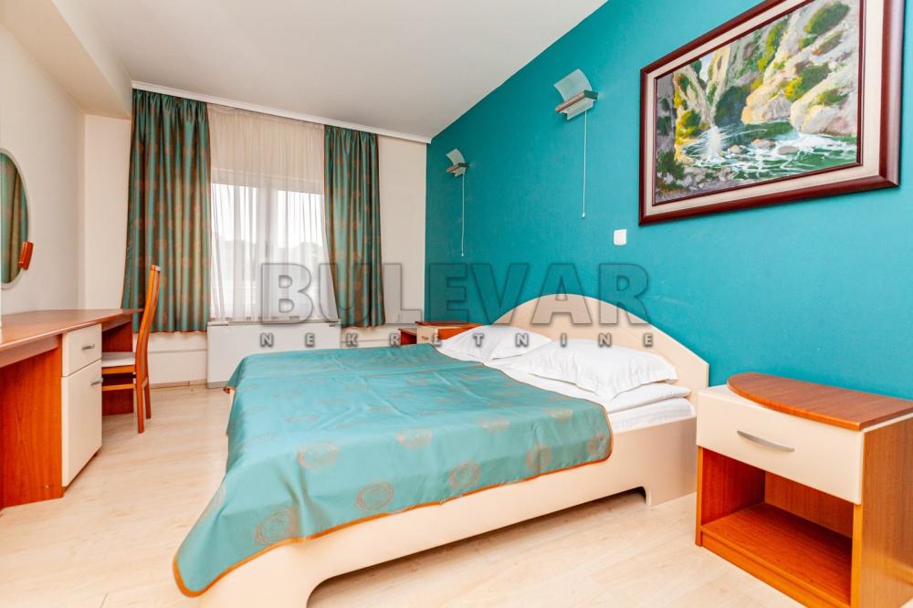 Slika 4 - Kej 29. decembra,  Lokal za izdavanje, 1045m2, 10.450€