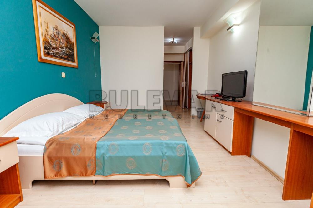 Slika 7 - Kej 29. decembra,  Lokal za izdavanje, 1045m2, 10.450€