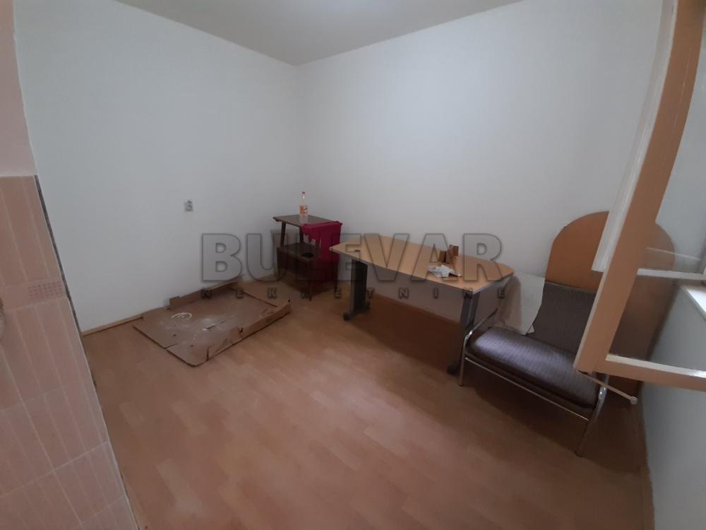 Slika 6 - Strahinjića Bana,  Lokal za izdavanje, 45m2, 350€
