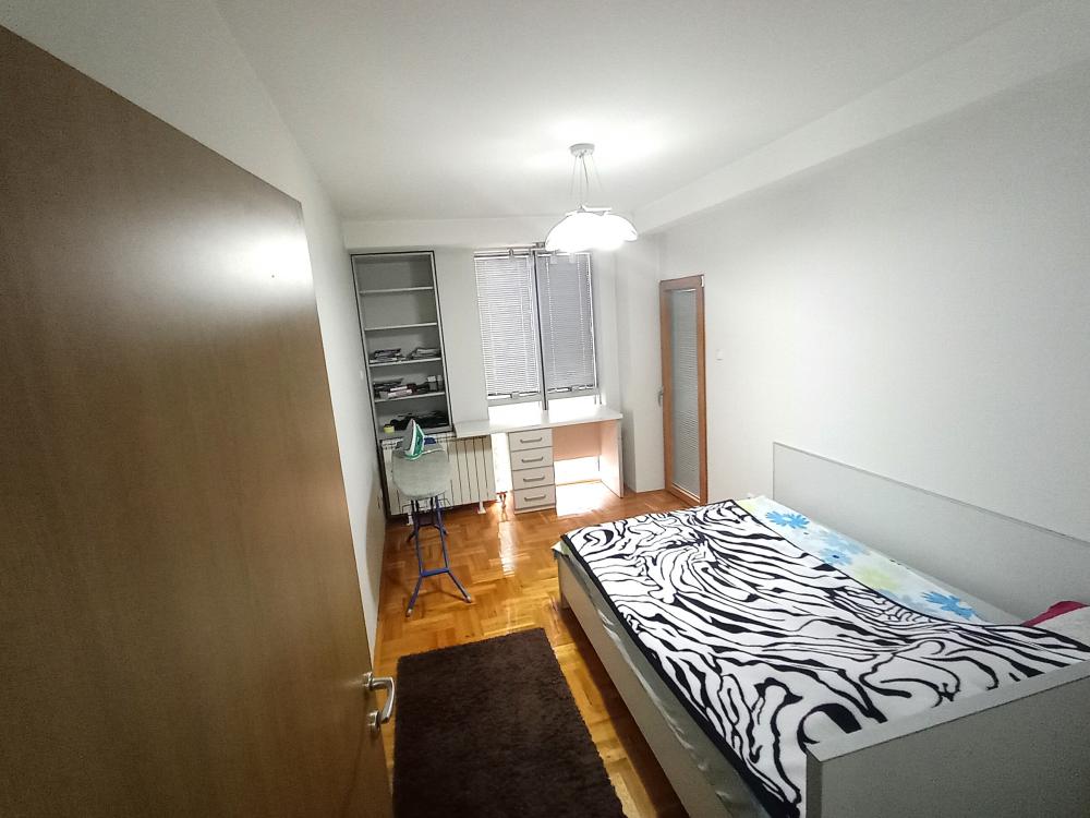 Slika 1 - Generala Tranijea , Trosoban stan na prodaju, 95m2, 168.000€