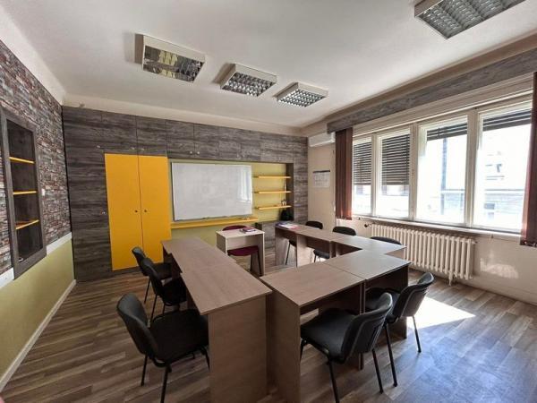 Glavna slika -Šestosoban stan na prodaju, 155m2, 463.500€