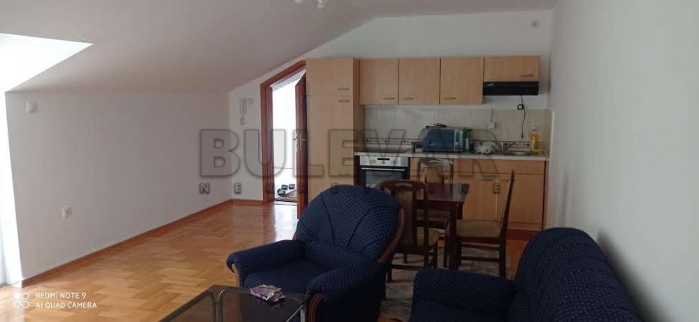 Slika 3 - Generala Milojka Lešjanina, Trosoban stan za izdavanje, 90m2, 400€